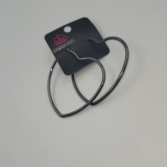 Paparazzi HeartBreaker Hustle Black Hoop Earring - Picture 4 of 4